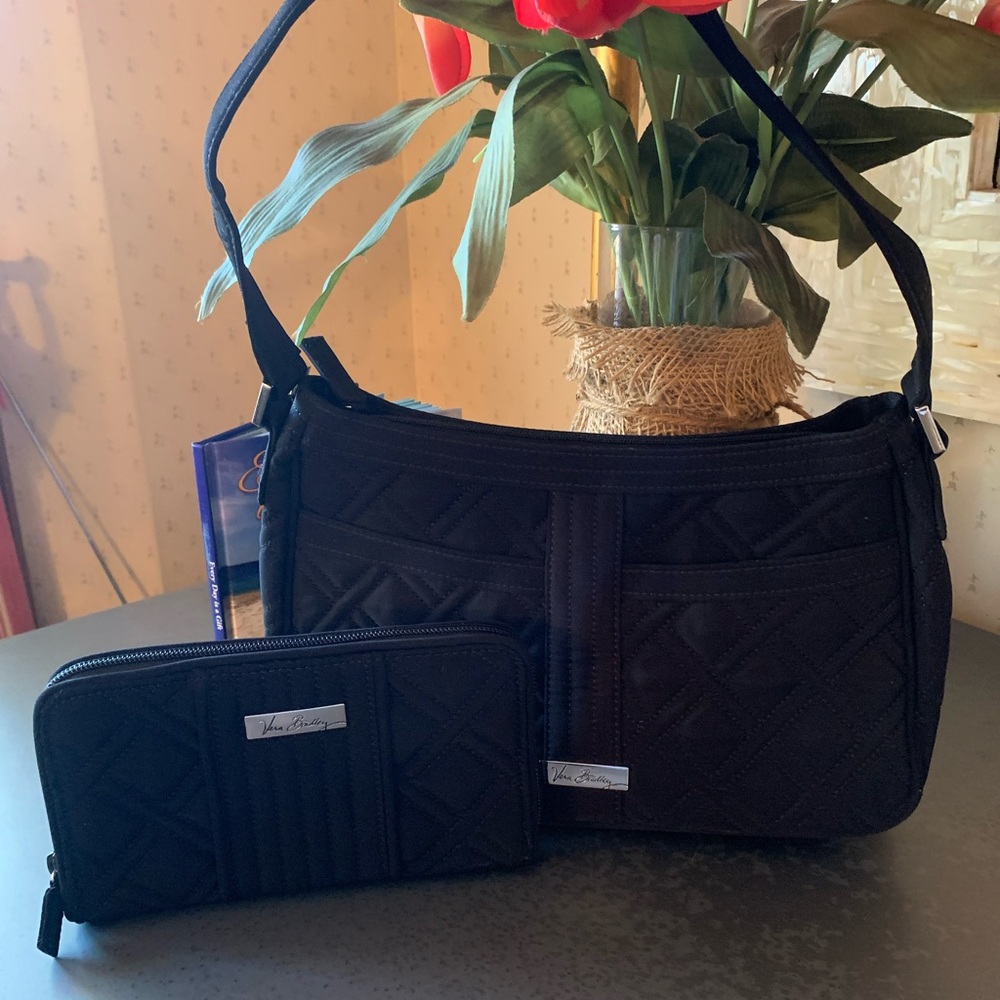 Vera Bradley, NEW, BLACK quilted shoulder bag with matching zip around wallet.